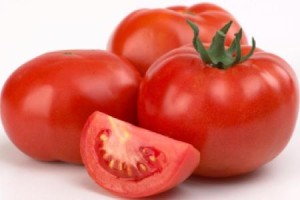 maska-dlja-lica-iz-pomidorov